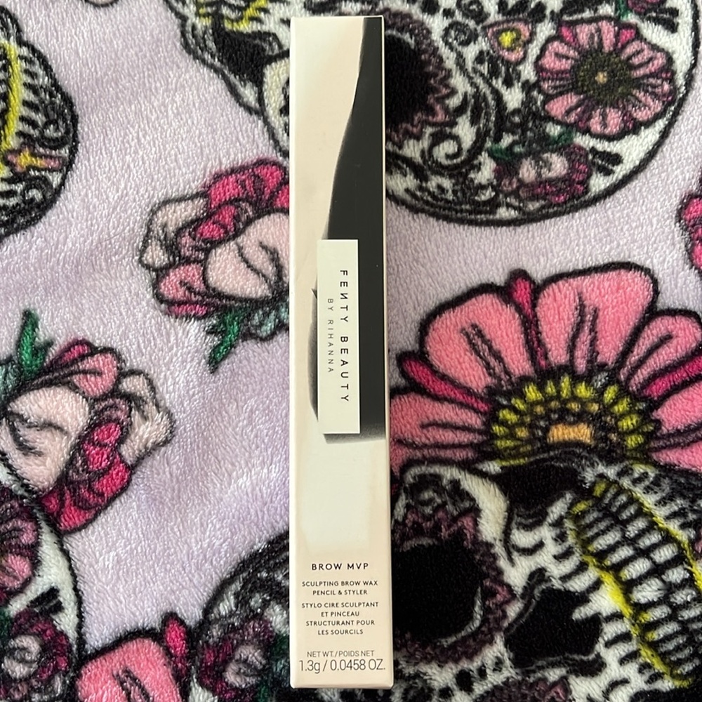 FENTY BROW MVP SCULPTING WAX PENCIL & STYLER - Picture 4 of 5